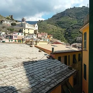 la-scala-vernazza.hotelitalianriviera.com/